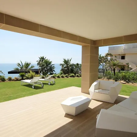 Apartment Gorgeous In With Wifi Estepona