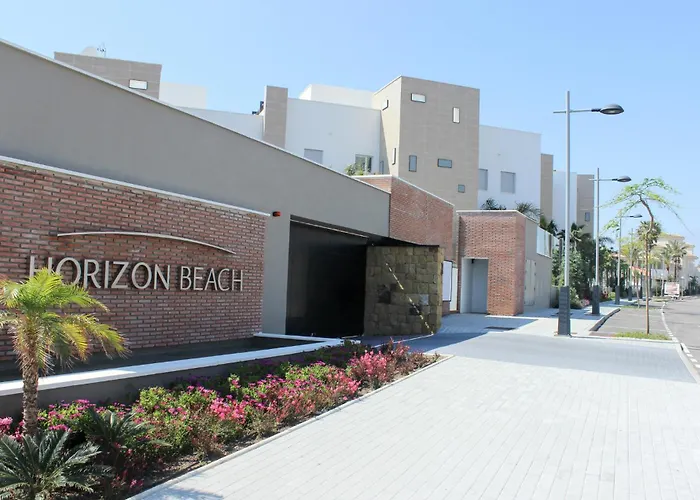 Beautiful In * אסטפונה