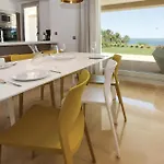 Amazing In With Heated Swimming Pool Estepona