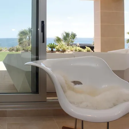 Amazing In With Heated Swimming Pool *