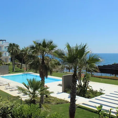 Amazing In With Heated Swimming Pool *